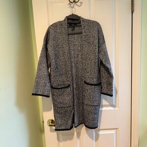 Forever 21 Black & White Herringbone Open-Front Cardigan